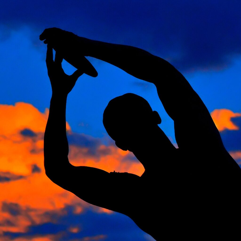 scarf-0030-gh-discus-thrower-athens-greece-1